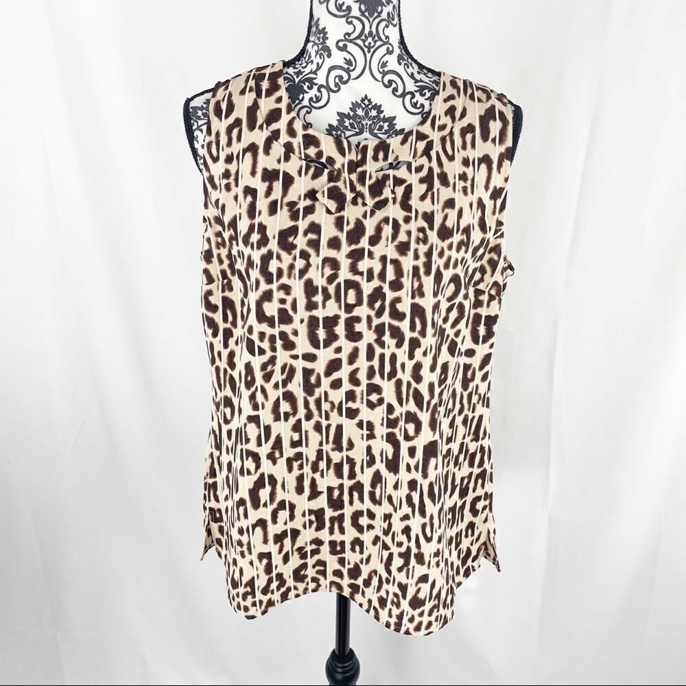 CAbi Ginger Leopard Print Shell Keyhole Tank Top - Picture 2 of 9
